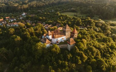 La 65 de ani de prezenţă românească în UNESCO preocuparea pentru conservarea şi promovarea siturilor noastre înscrise în patrimoniul mondial nu este încă o prioritate naţională